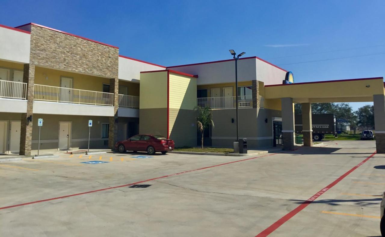 Days Inn By Wyndham Freeport Luaran gambar